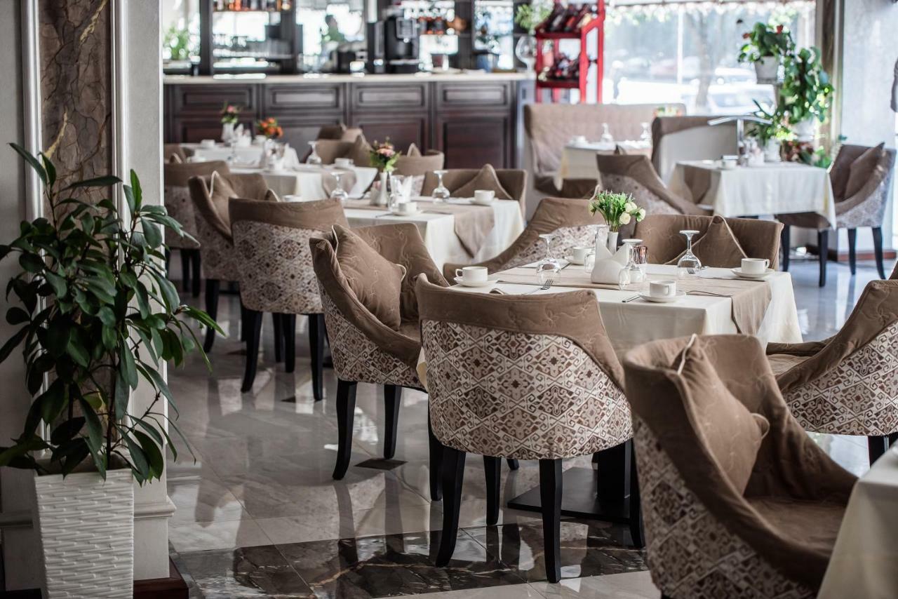 The Royal Mezbon Hotel & Spa Taşkent Dış mekan fotoğraf