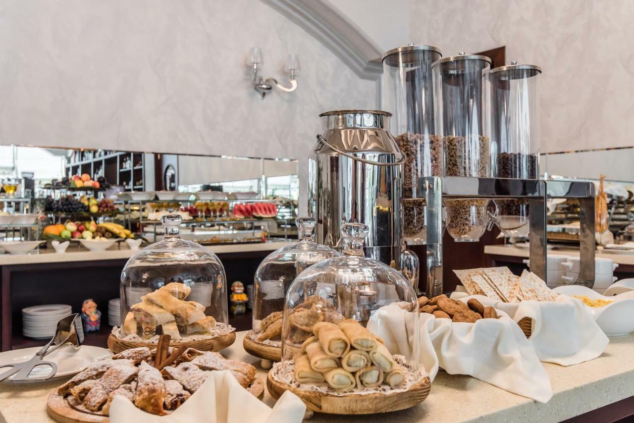 The Royal Mezbon Hotel & Spa Taşkent Dış mekan fotoğraf